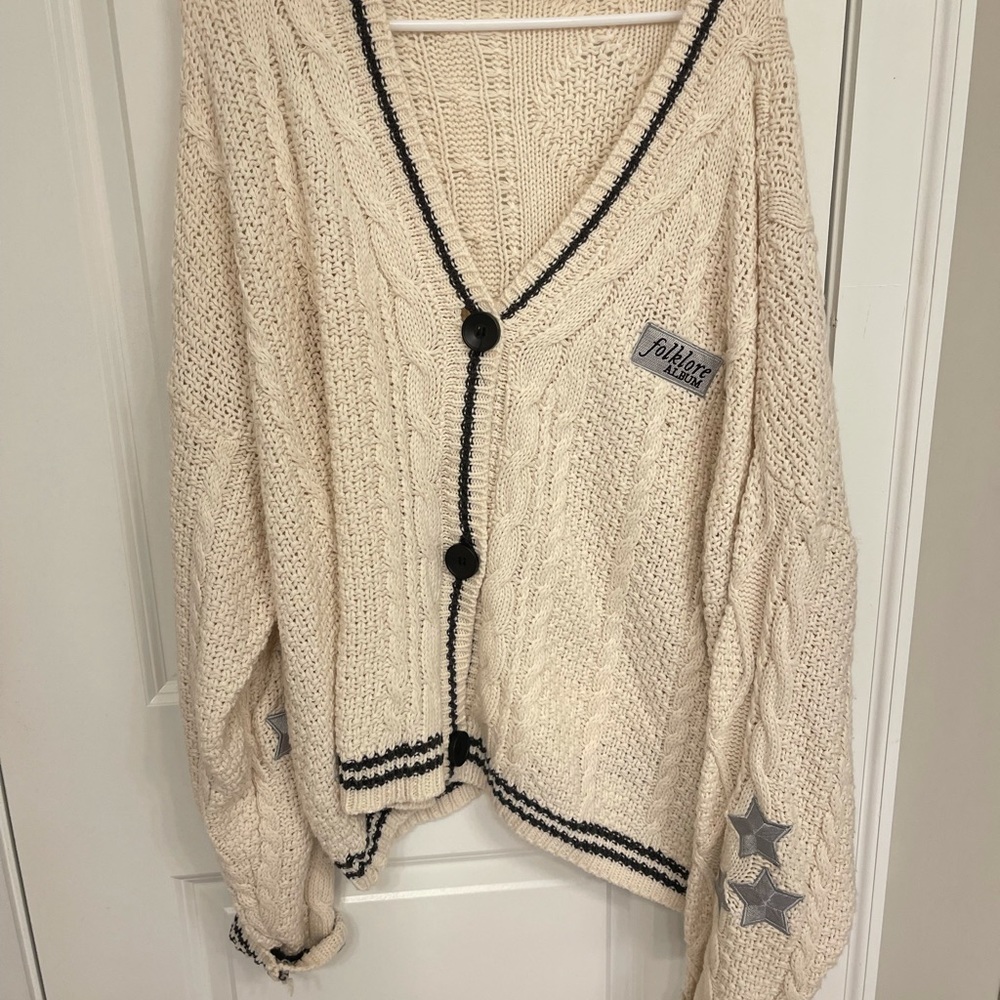 Taylor Swift cardigan